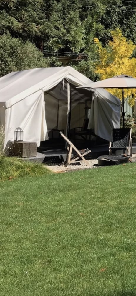 Hotel Off the Vine - photo 10