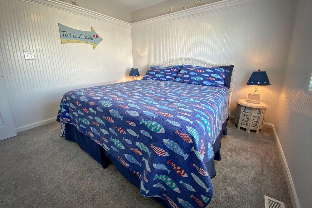 Sparrows Beach Nest by Sea Scape Properties — 4-Star Luxury Hotel in Holly Ridge, United States