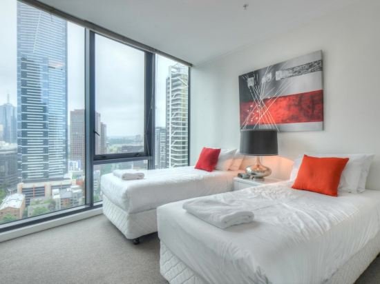 Southbank ONE 2Br Apartment — 4-Star Luxury Hotel in Melbourne, Australia