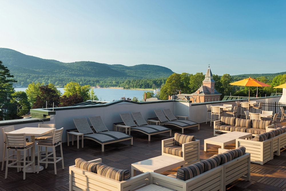 Courtyard by Marriott Lake George - carbon neutral hotel in Glens Falls