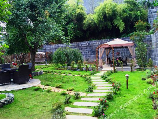 Yishanjun Garden Inn in Tengyue, People's Republic of China