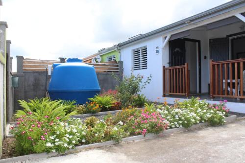 36 Baltazia Meublé de tourisme 3 étoiles in Sainte-Anne, Guadeloupe