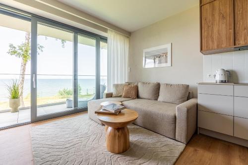 Luksusowy Apartament Sun Seasons 24 w Rewalu z Widokiem Basenem Siłownią i Sauną by Noclegi Renters — 4-Star Luxury Hotel in Rewal, Poland