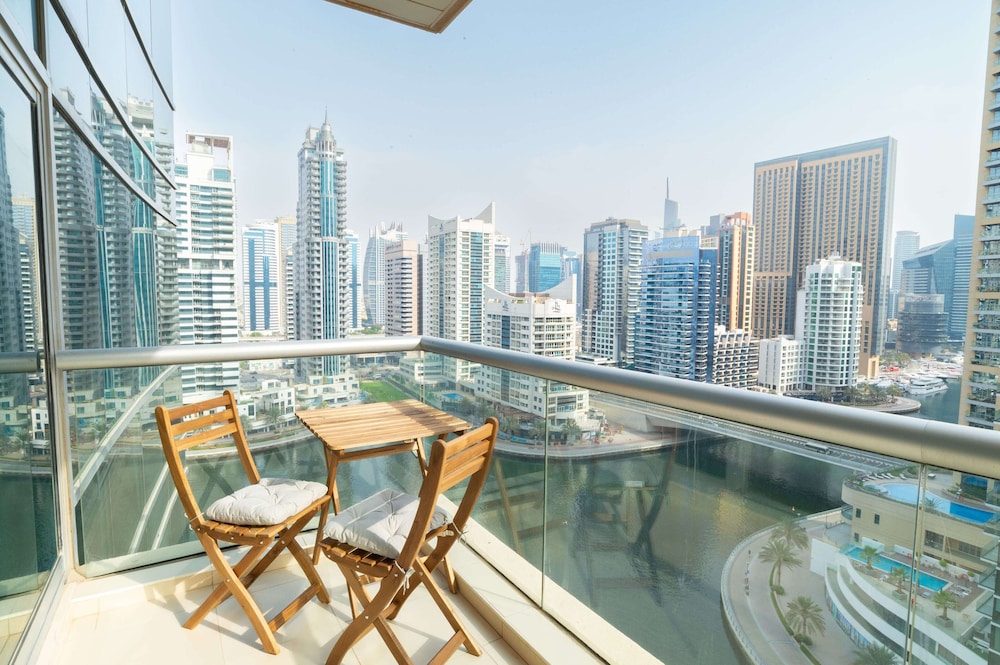 Luxury Escapes Full Marina View Luxury 2BR Park Island Sanibel — 5-Star Luxury Hotel in Dubai, United Arab Emirates
