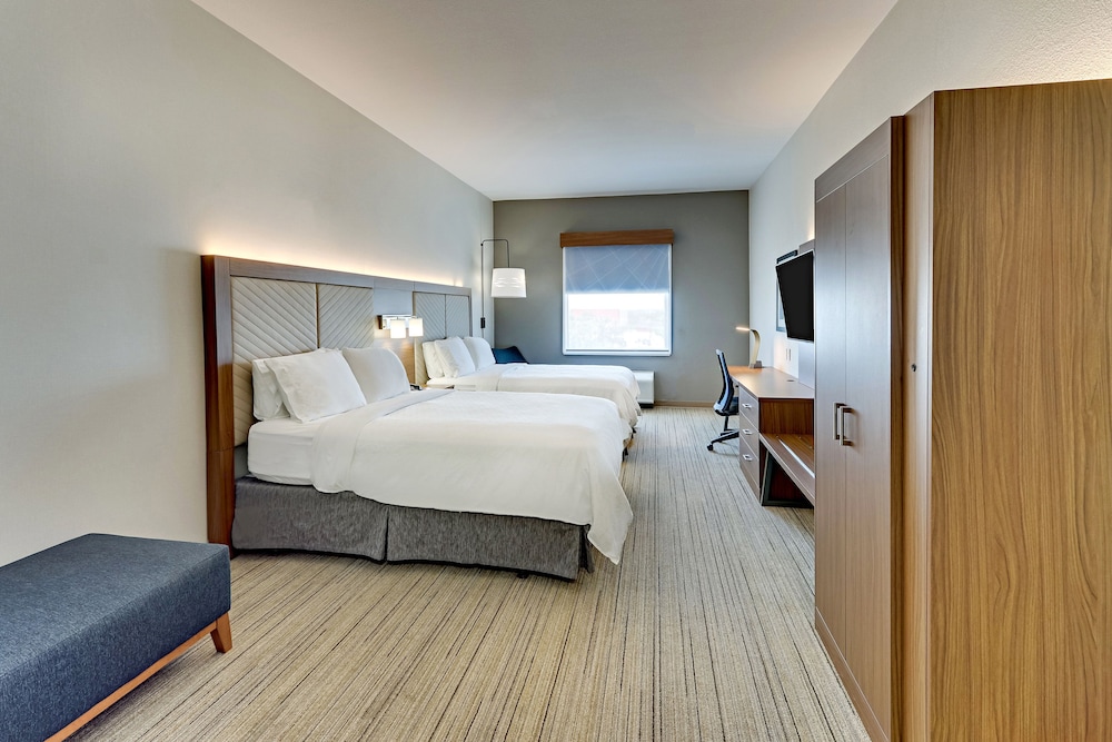 Holiday Inn Express Hotel & Suites Weatherford by IHG - photo 26