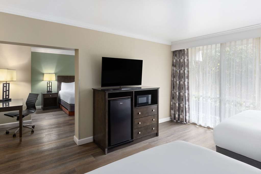 Travelodge by Wyndham Monterey Bay - photo 27