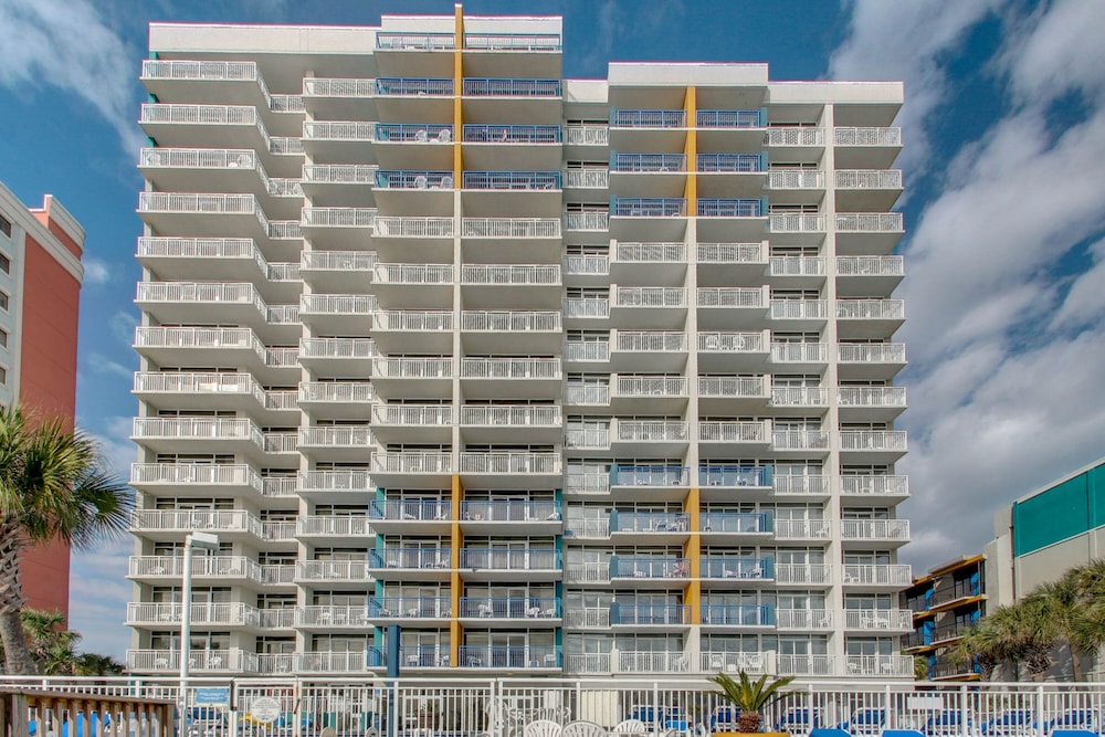 Hosteeva Breathtaking Oceanfront Views w Pool Atlantica Towers Condo - photo 33