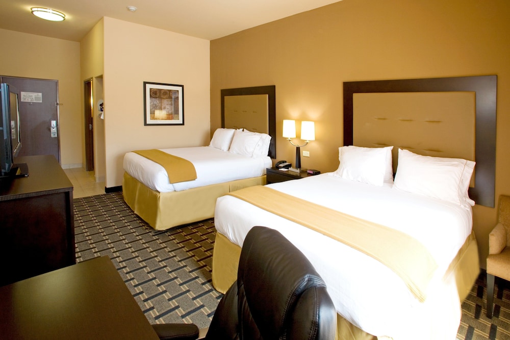 Holiday Inn Express Suites Beeville by IHG - photo 11