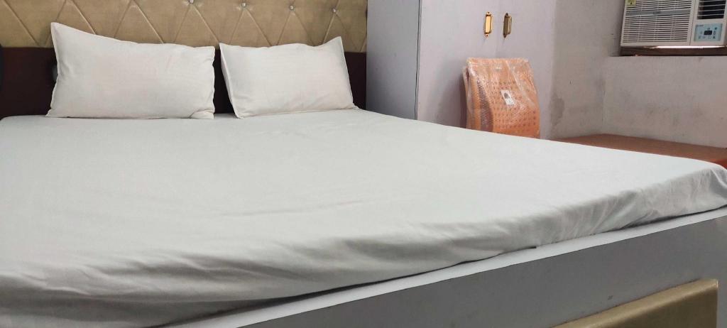 Hotel O Home Crystal Cottage Home Stay in Ajodhya, India