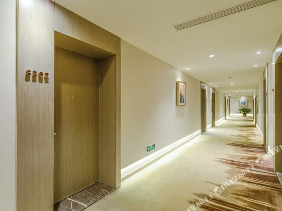 Saint Hotel - carbon neutral hotel in Chongqing