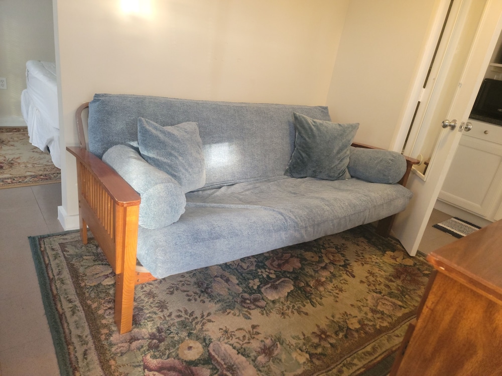 Beaufort Harbour Suites - photo 24
