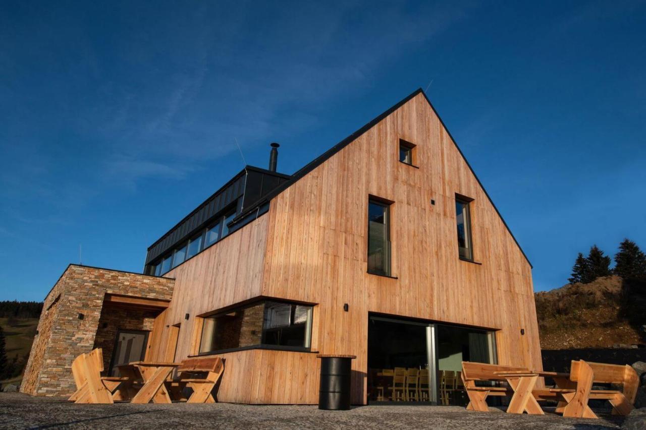 Chata Bukacka - carbon neutral hotel in Unknown City