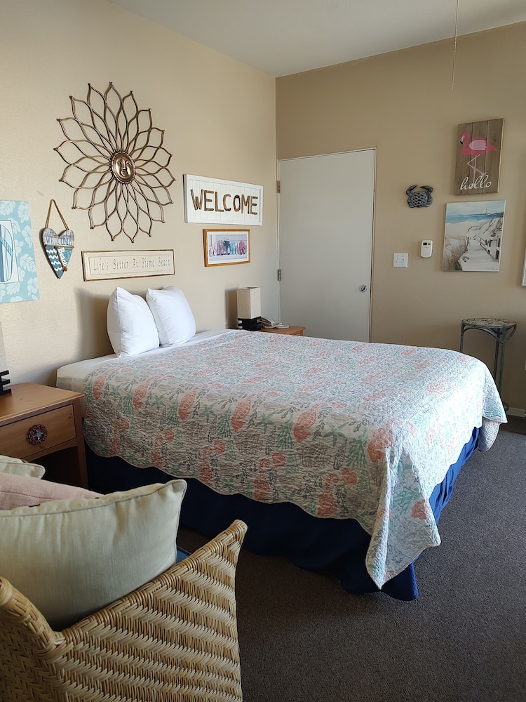 Pacific Plaza Hotel - photo 17