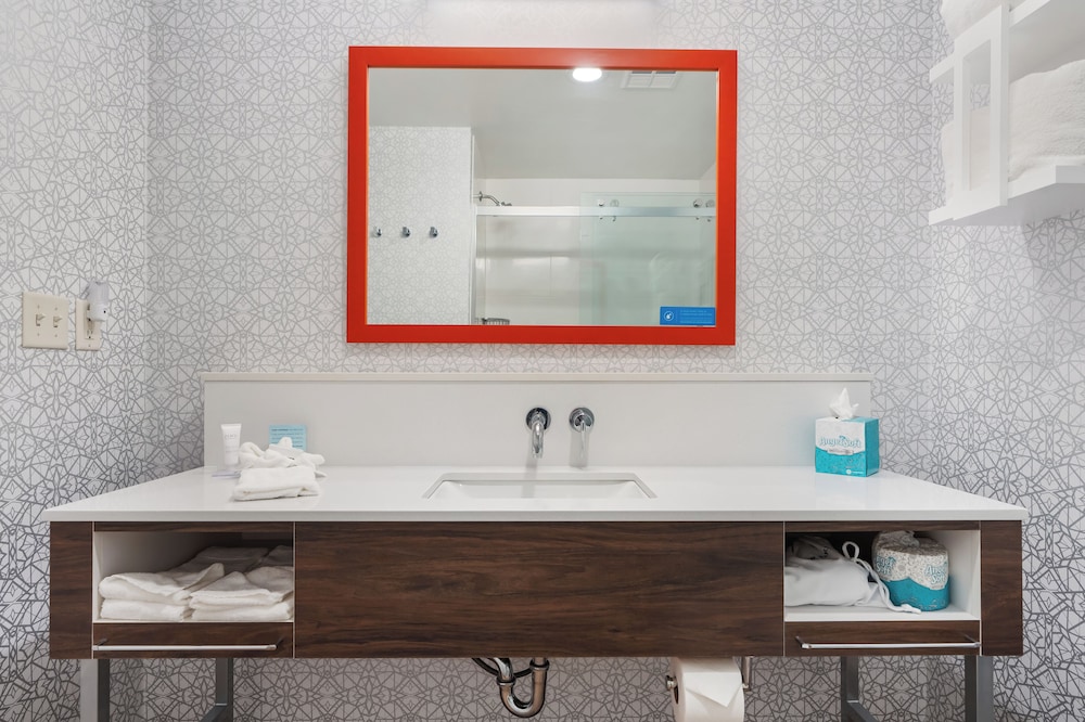 Hampton Inn Ottawa - photo 19