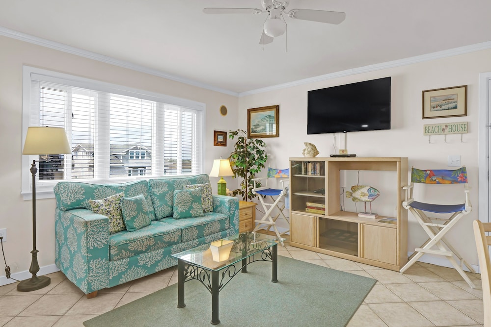 Sandpeddler Inn & Suites - photo 77