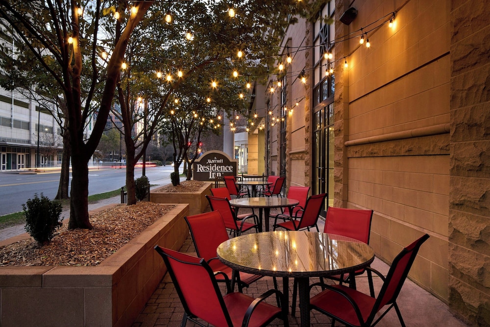 Residence Inn by Marriott Charlotte Uptown - photo 33