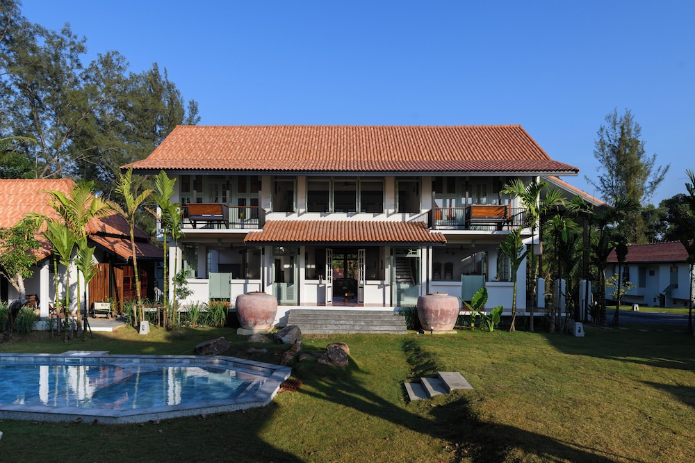 Villa Pateh — 4-Star Luxury Hotel in Trang, Thailand