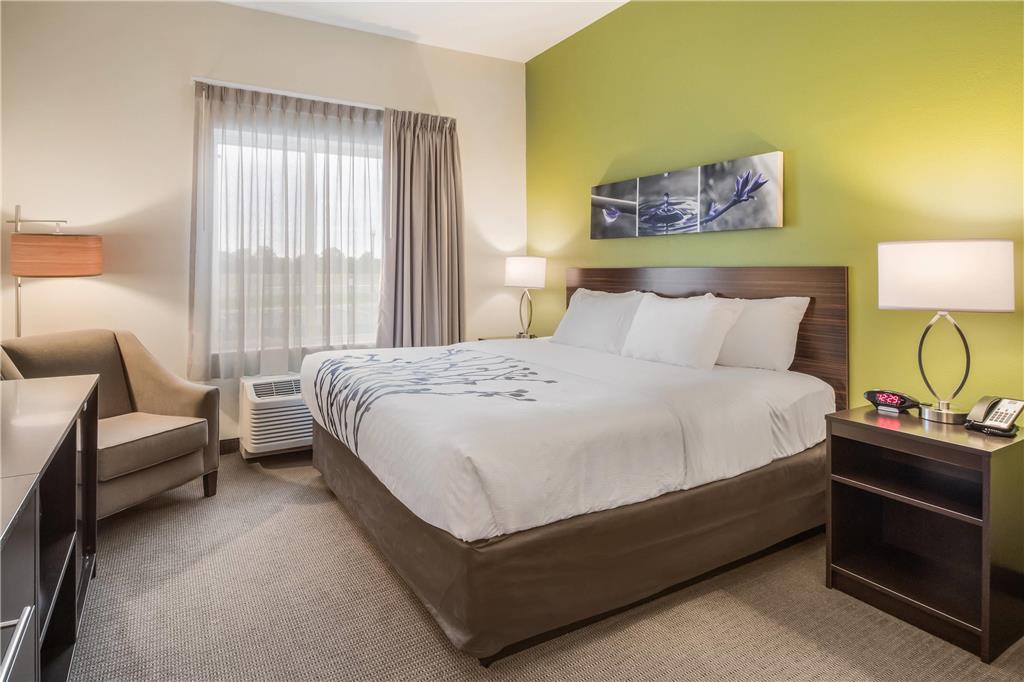 Sleep Inn at Discovery Park of America - photo 15