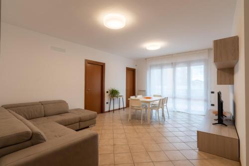 Mizar Q Ampio Quadrilocale ad uso privato — 4-Star Luxury Hotel in Foligno, Italy