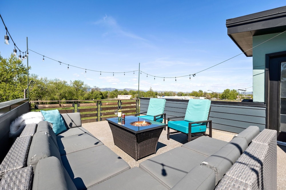 Swanky Townhome Near Old Town Breweries and River in Fort Collins, United States