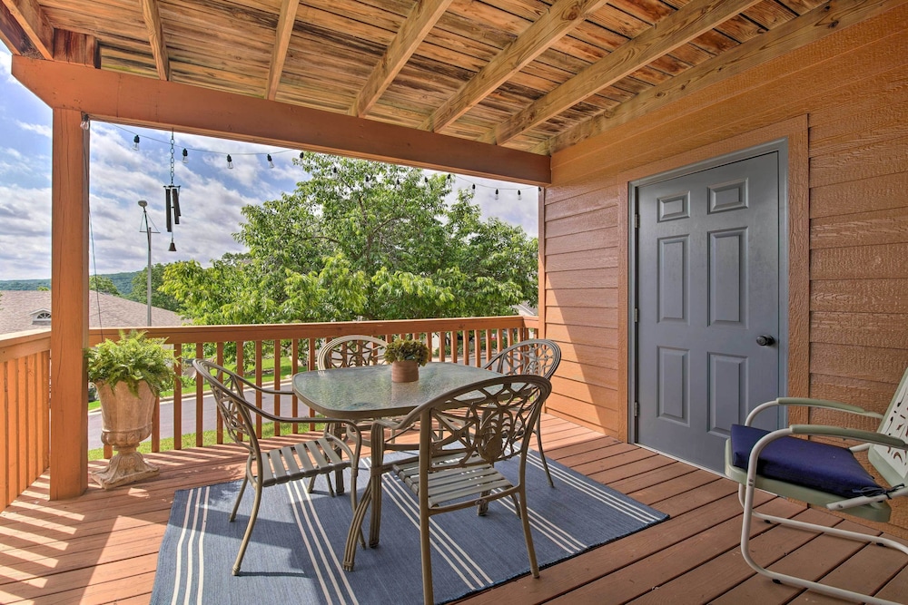 Branson Getaway w Balcony & Resort Amenities - photo 11