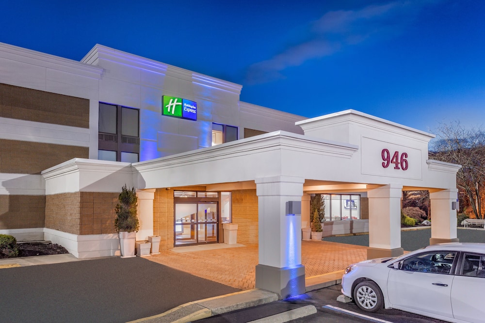 Holiday Inn Express Ramsey Mahwah by IHG - photo 25