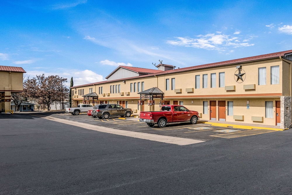 MainStay Suites Ozona I 10 — hotel in Ozona