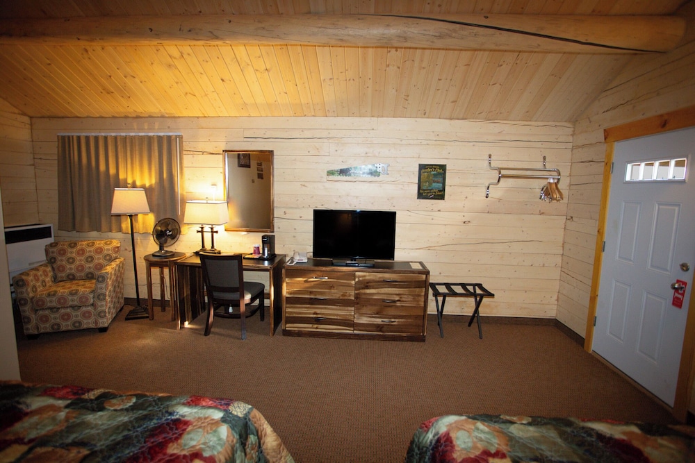Young's Motel - photo 19