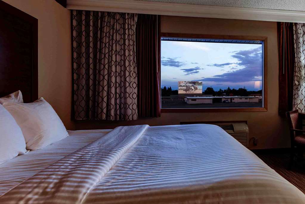 Best Western Movie Manor - photo 10