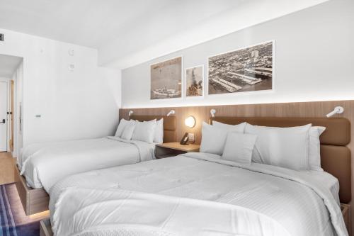 Gale Miami Junior double suite with balcony - photo 11