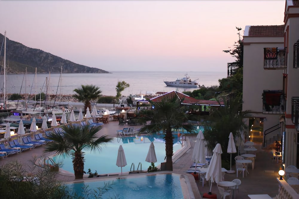 Pirat Hotel - carbon neutral hotel in Kalkan