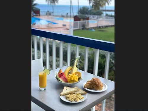 Bord de mer Studio Papiyon — 4-Star Luxury Hotel in Le Gosier, Guadeloupe