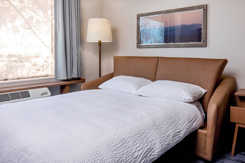 Fairfield Inn & Suites by Marriott McPherson - photo 31