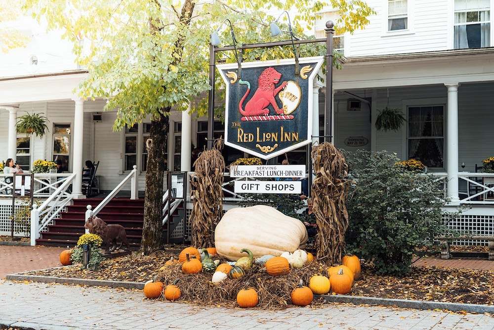 The Red Lion Inn - photo 133
