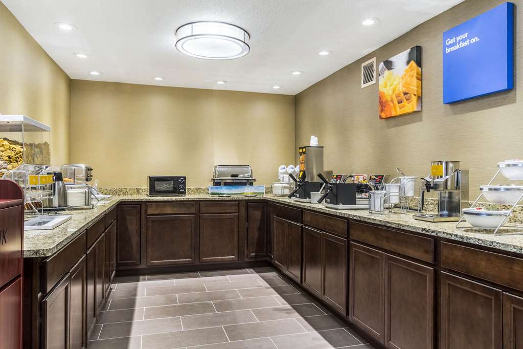 Comfort Inn Norwalk Sandusky - photo 33