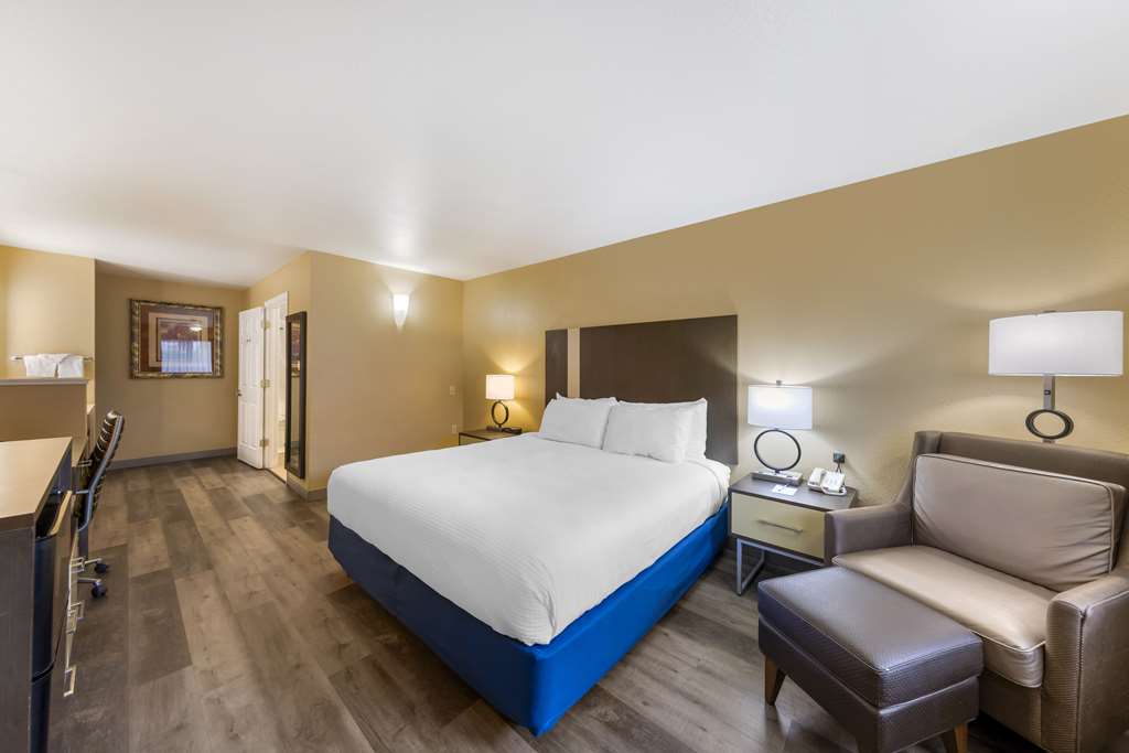 Best Western Fallon Inn & Suites - photo 5