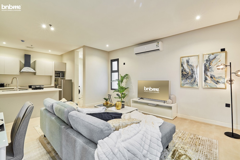 bnbmehomes Top APT nr Kingdom Tower B11 in Riyadh, Saudi Arabia