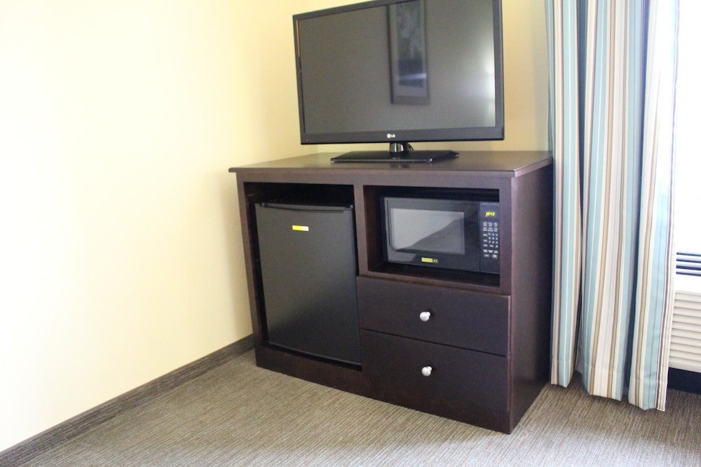 Hampton Inn Belton Kansas City area - photo 16