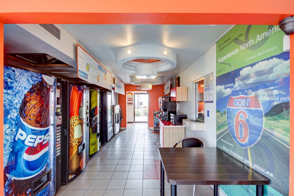 Motel 6 Saint George UT - photo 35