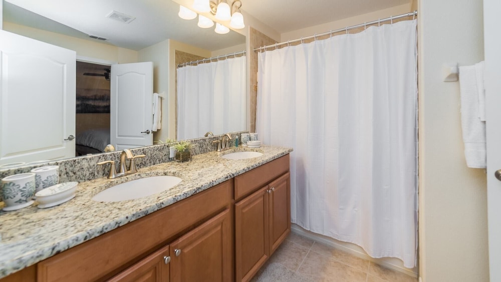 Luxury 4 Bedroom Townhome on Paradise Palms Resort Orlando Townhome 3237 - photo 20