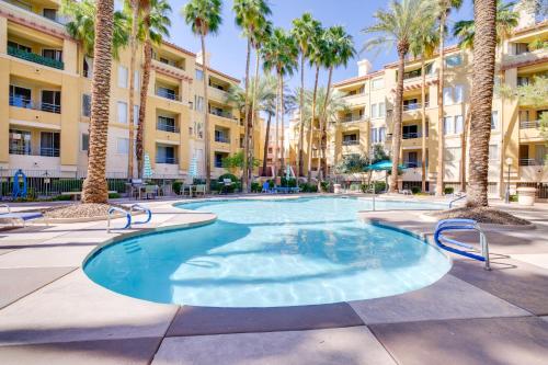 Walk to Las Vegas Strip Modern Condo with Patio