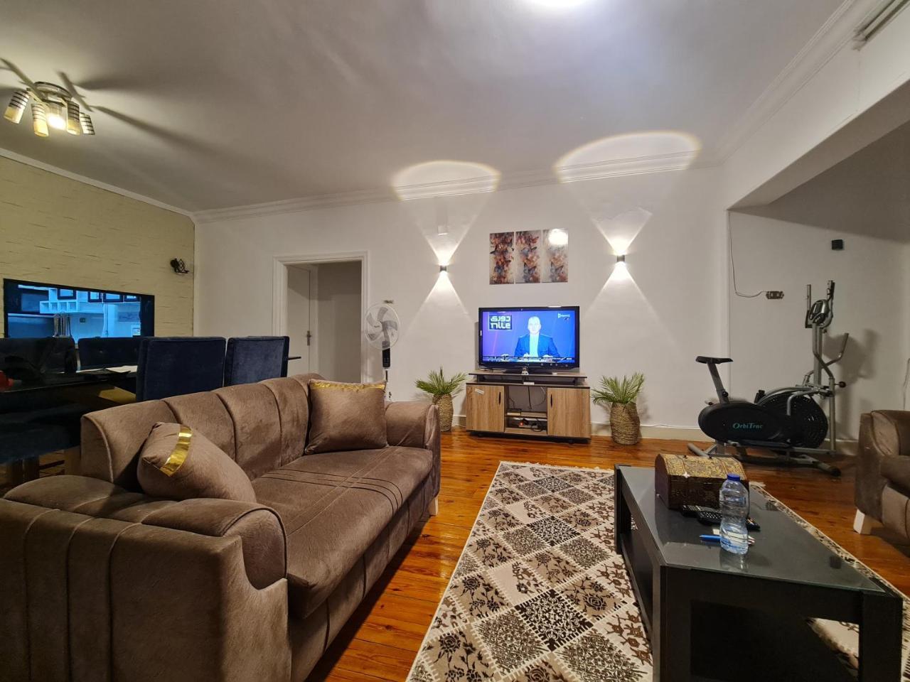 Convenient Apartment in Makram Ebaid Nasr City — 4-Star Luxury Hotel in Cairo, Egypt