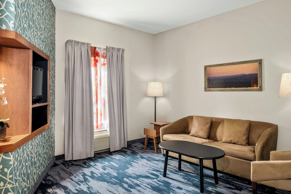 Fairfield Inn & Suites by Marriott Birmingham Fultondale I65 - photo 13