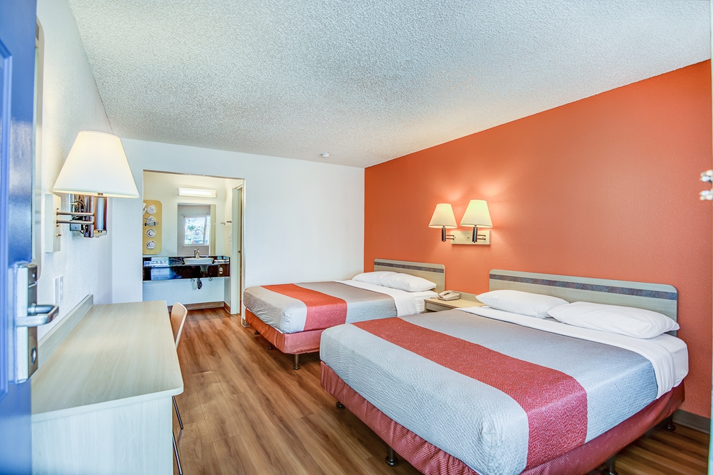 Motel 6 Stockton CA Charter Way West - photo 20