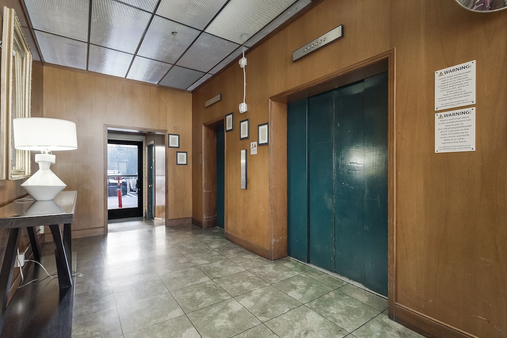 Jack London Inn - photo 30