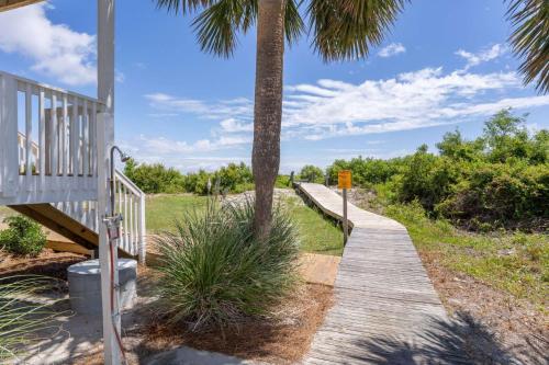 Ocean Front on Harbor Island - last minute hotel in Unknown City