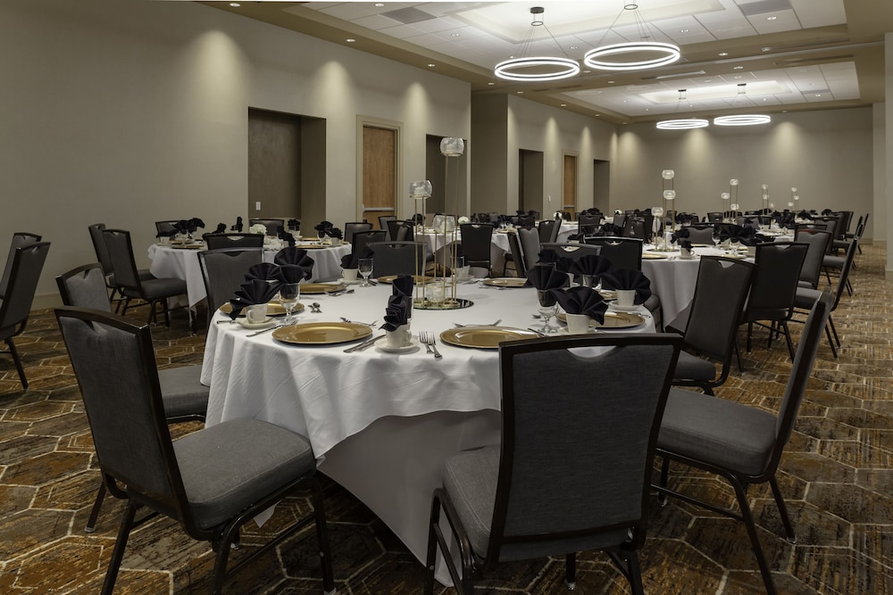 DoubleTree by Hilton Kansas City Overland Park - photo 45