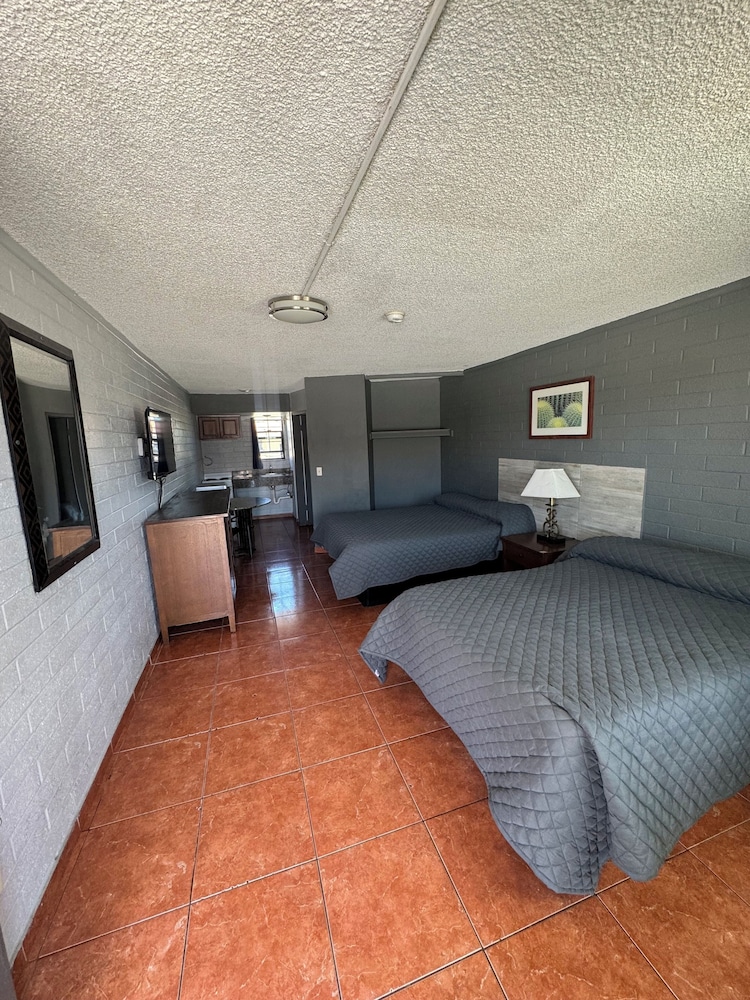 Rawls Motel Near Phoenix Airport - photo 6