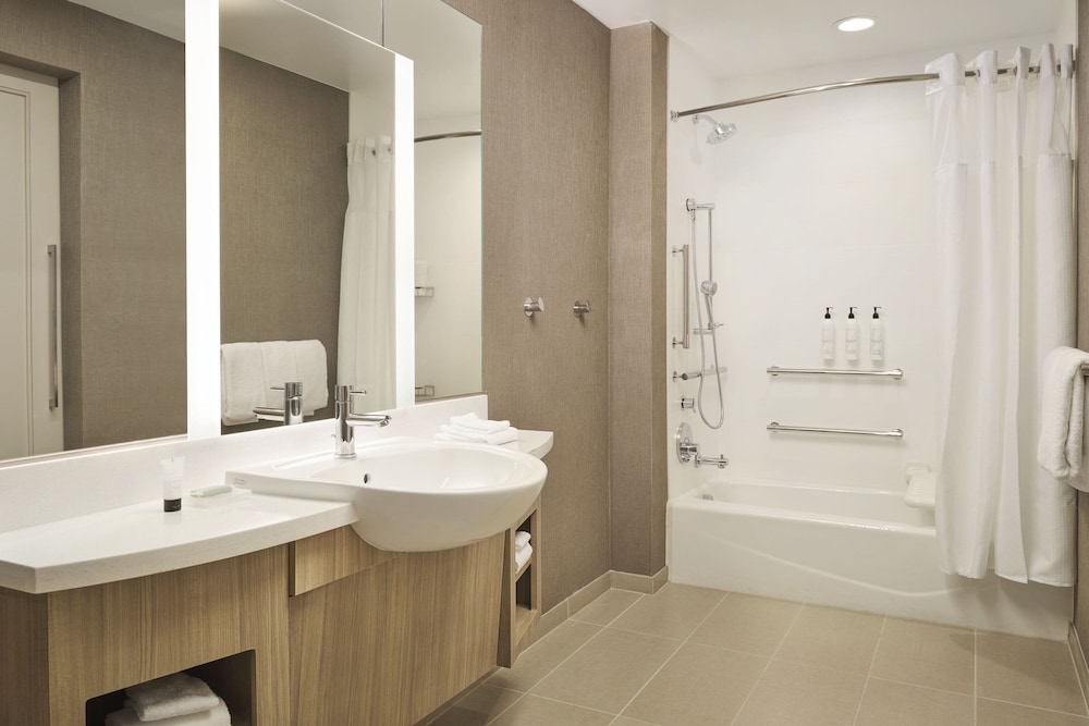 SpringHill Suites by Marriott Las Vegas Airport - photo 13
