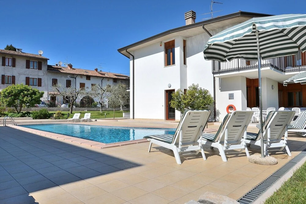 Ca’ Le Terrazze With Pool in Garda, Italy